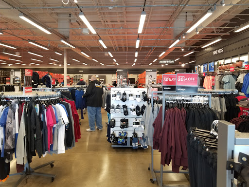 Sporting Goods Store «Nike Factory Store», reviews and photos, 4600 Shelbyville Rd #615, Louisville, KY 40207, USA