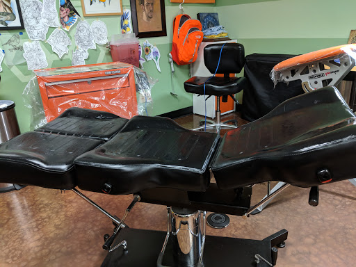 Tattoo Shop «A Thin Line Tattoo», reviews and photos, 9 E Wilson St, Batavia, IL 60510, USA