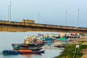 আশুগঞ্জ বাজার নৌকা ঘাট image