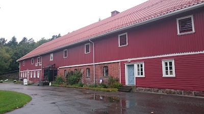Photos of S&oslash;gne Old Vicarage
