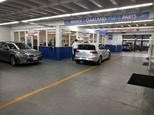 Volkswagen Dealer «Volkswagen of Oakland», reviews and photos, 2740 Broadway, Oakland, CA 94610, USA