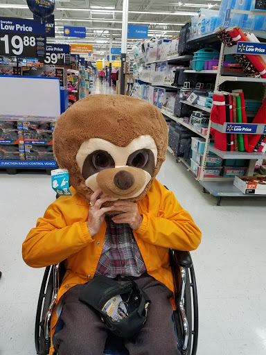 Department Store «Walmart Supercenter», reviews and photos, 300 Iowa Speedway Dr, Newton, IA 50208, USA