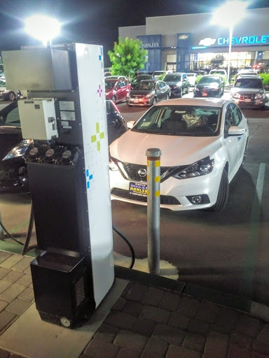 Car Dealer «Hanlees Davis Nissan», reviews and photos, 5009 Chiles Rd, Davis, CA 95618, USA