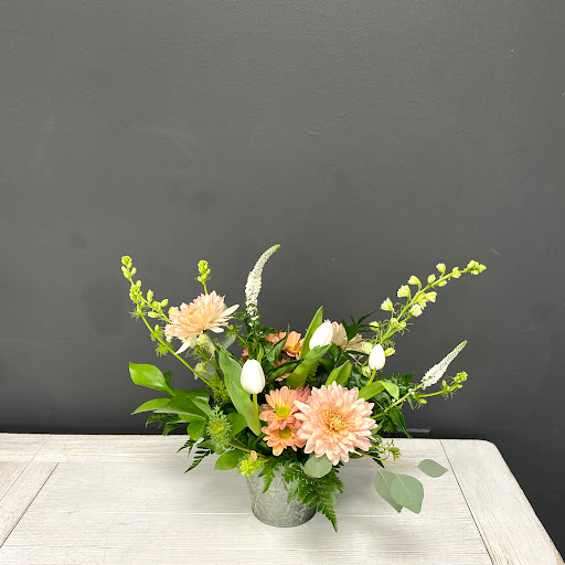 Florist «Kent Floral Co.», reviews and photos, 1109 S Water St, Kent, OH 44240, USA