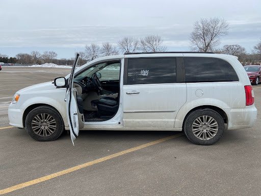 Auto Auction «Manheim Northstar Minnesota», reviews and photos, 4908 Valley Industrial Blvd N, Shakopee, MN 55379, USA