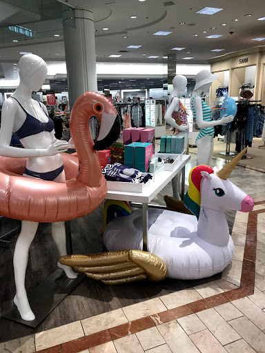 Department Store «Lord & Taylor», reviews and photos, 400 W Farms Mall, Farmington, CT 06032, USA