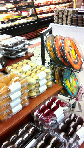 Supermarket «Giant Eagle Supermarket», reviews and photos, 1300 Country Club Rd, Monongahela, PA 15063, USA