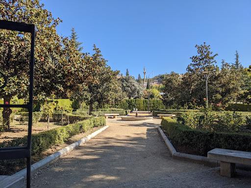 Parks with barbecues Granada