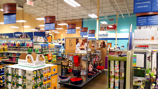 Pet Supply Store «PetSmart», reviews and photos, 1140 W Elliot Rd, Tempe, AZ 85284, USA
