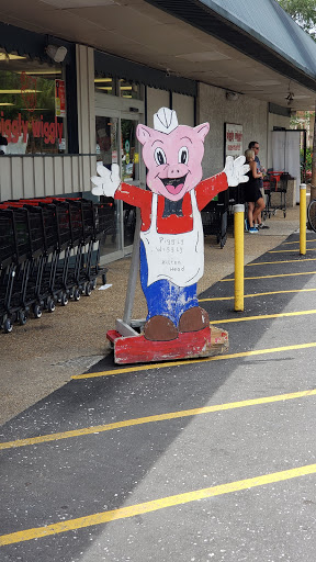 Grocery Store «Piggly Wiggly Hilton Head», reviews and photos, 1 N Forest Beach Dr, Hilton Head Island, SC 29928, USA