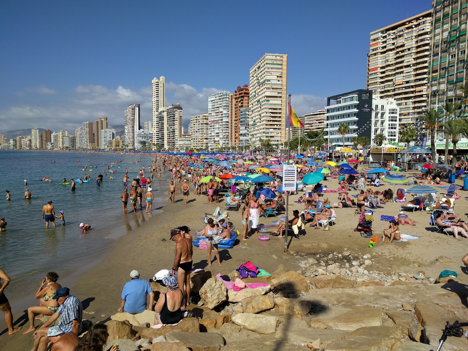 Foto av Levante strand - populär plats bland avkopplingskännare