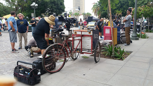 Shopping Mall «Los Angeles Mall», reviews and photos, 201 N Los Angeles St, Los Angeles, CA 90012, USA