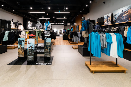 Clothing Store «The North Face», reviews and photos, 2855 Stevens Creek Blvd #2321, Santa Clara, CA 95050, USA