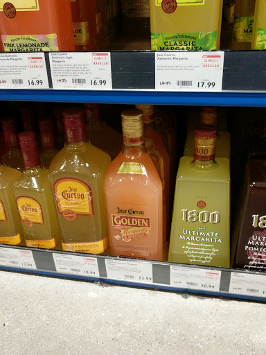 Shopping Mall «Cypress Plaza Shopping Center», reviews and photos, 6824 Katella Ave, Cypress, CA 90630, USA