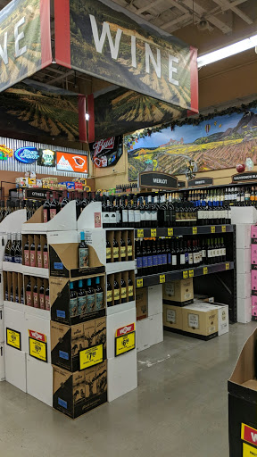 Grocery Store «Grocery Outlet Bargain Market», reviews and photos, 16261 US-101 #17, Brookings, OR 97415, USA