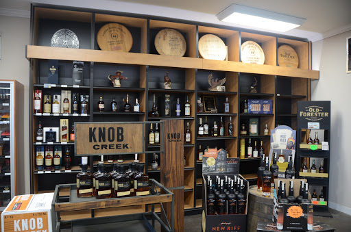 Wine Store «Cellar Door Wine & Spirits», reviews and photos, 1310 N 12th St, Murray, KY 42071, USA