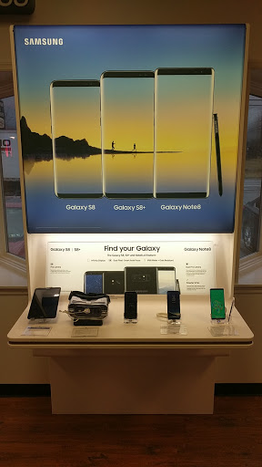 Cell Phone Store «Verizon Authorized Retailer, TCC», reviews and photos, 1546 US-209 #1, Brodheadsville, PA 18322, USA
