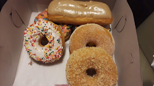 Donut Shop «Daily Donuts», reviews and photos, 10725 W Indian School Rd, Avondale, AZ 85392, USA