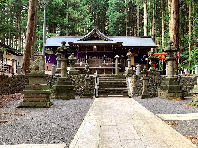 三嶽神社