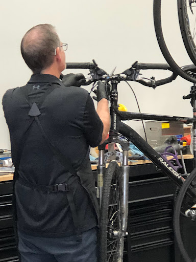 Bicycle Store «Al Petri & Sons Bicycle Center», reviews and photos, 2160 Fort St, Lincoln Park, MI 48146, USA