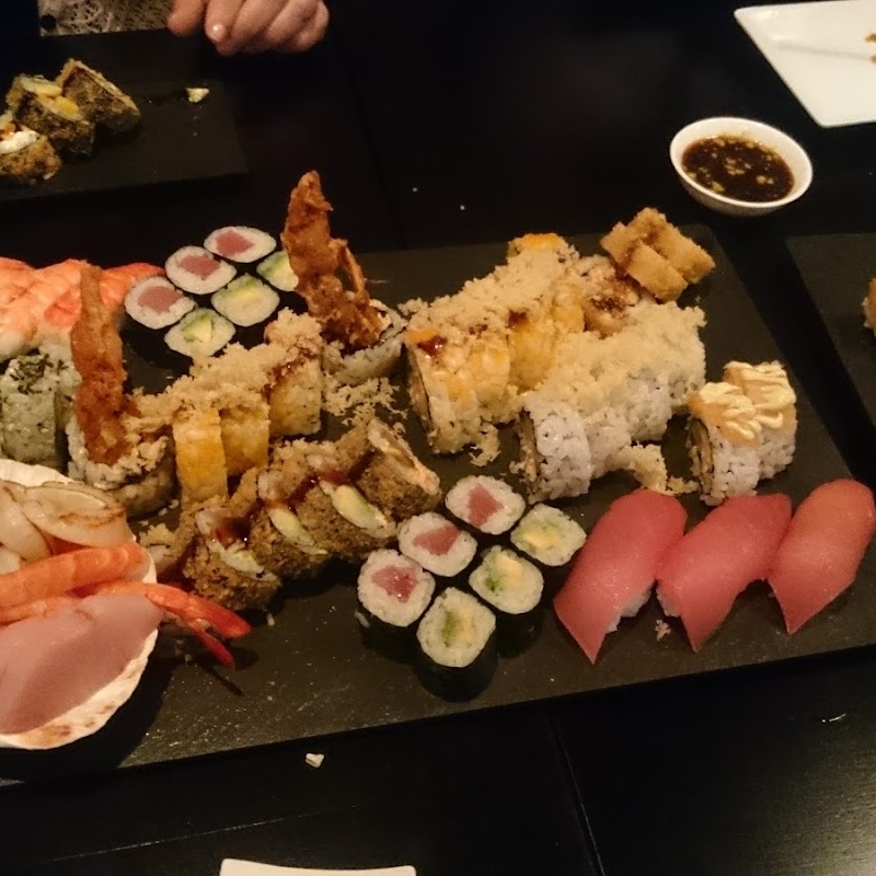 Makoto Sushi