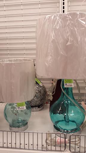 Clothing Store «Ross Dress for Less», reviews and photos, 3203 N State Rd 7, Lauderdale Lakes, FL 33319, USA