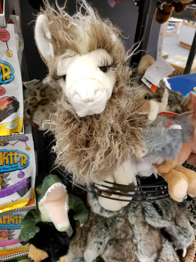 Shopping Mall «Orchard Mall Shopping Center», reviews and photos, 6337 Orchard Lake Rd, West Bloomfield Township, MI 48322, USA