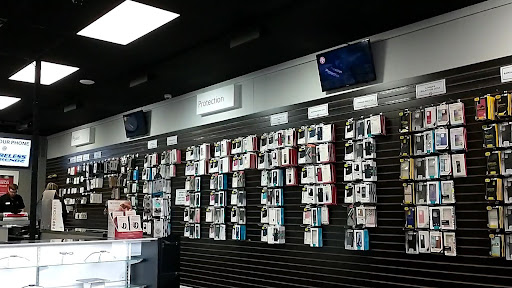 Cell Phone Store «Wireless Trendz - South Springfield», reviews and photos, 1330 E Battlefield Rd, Springfield, MO 65804, USA