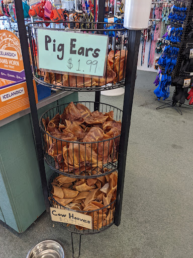 Pet Supply Store «An-Jan Feed & Pet Supply», reviews and photos, 111 S Main St, Milpitas, CA 95035, USA