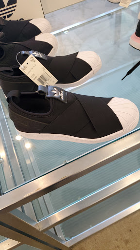 Department Store «Lord & Taylor», reviews and photos, 121 E City Ave, Bala Cynwyd, PA 19004, USA