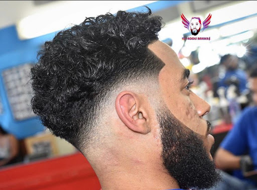 Barber Shop «Bueno Barbershop», reviews and photos, 463 NE 167th St, North Miami Beach, FL 33162, USA