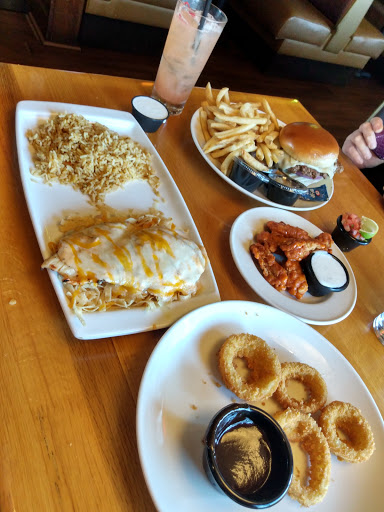 Shopping Mall «Horizon Park Shopping Center», reviews and photos, 3904 W Hillsborough Ave, Tampa, FL 33614, USA