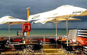 Lucky Beach Cafe