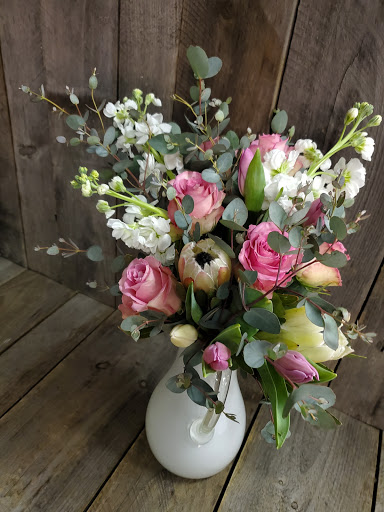 Florist «Picket Fence Floral and Design», reviews and photos, 897-20 Washington Ave, Holland, MI 49423, USA