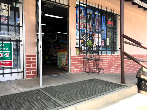 Grocery Store «Valley Acres Market Inc», reviews and photos, 27530 CA-119, Taft, CA 93268, USA