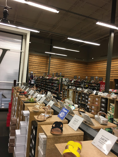 Shoe Store «DSW Designer Shoe Warehouse», reviews and photos, 7616 Farm to Market 1960 Rd W, Houston, TX 77069, USA