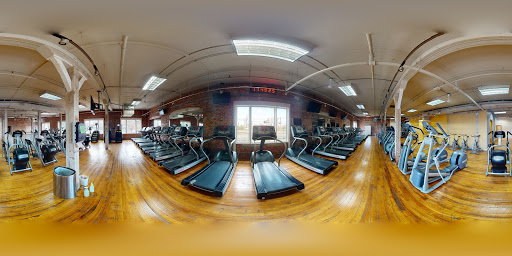 Gym «Powerhouse Gym», reviews and photos, 1231 W Main St, Owosso, MI 48867, USA