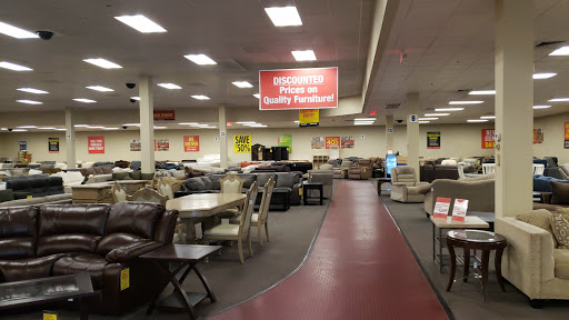 Furniture Store «Raymour & Flanigan Furniture and Mattress Clearance Center», reviews and photos, 5550 Sunrise Hwy, Massapequa, NY 11758, USA