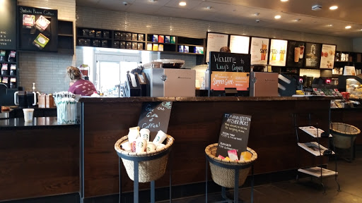Coffee Shop «Starbucks», reviews and photos, 5371 New Albany Rd, New Albany, OH 43054, USA