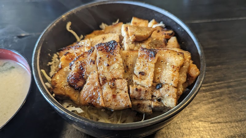 札幌味噌豚丼きんちゃん