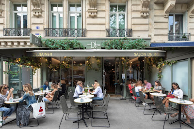 DS Café Niel à Paris