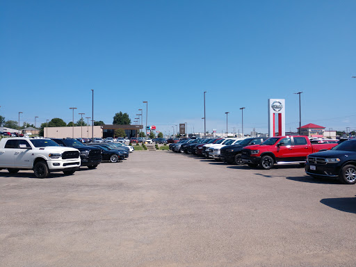 Toyota Dealer «Toyota of Louisville on Dixie Highway», reviews and photos, 6514 Dixie Hwy, Louisville, KY 40258, USA