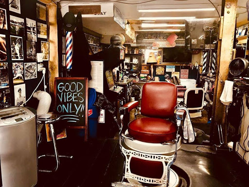 Barber Shop «The World Famous Venice Barber Shop», reviews and photos, 1527 Pacific Ave, Venice, CA 90291, USA