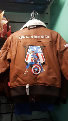 Toy Store «Disney Store», reviews and photos, 4500 N Oracle Rd, Tucson, AZ 85705, USA