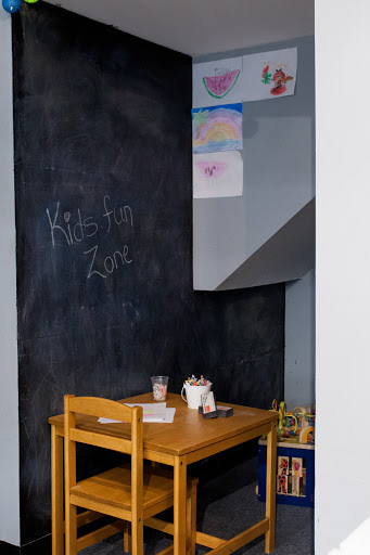 Appliance Store «Iz Schwartz Appliance», reviews and photos, 110 Slades Ferry Ave, Somerset, MA 02726, USA