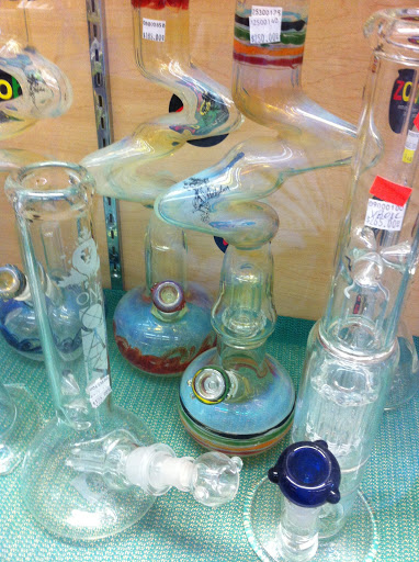 Tobacco Shop «DUO Smoke Shop», reviews and photos, 15010 Mulberry Dr #105, Whittier, CA 90604, USA