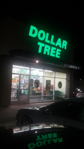 Dollar Store «Dollar Tree», reviews and photos, 1432 Lake St S A, Forest Lake, MN 55025, USA