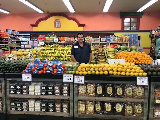 Grocery Store «La Plaza Market», reviews and photos, 515 McLaughlin Ave, San Jose, CA 95116, USA