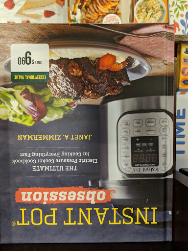 Book Store «Barnes & Noble», reviews and photos, 6825 Camino Arroyo, Gilroy, CA 95020, USA