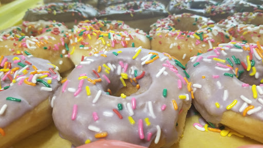 Donut Shop «Daylight Donuts», reviews and photos, 7 Bruce St, Morrilton, AR 72110, USA